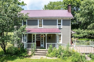1345 N Tower Rd, Fombell, PA 16123