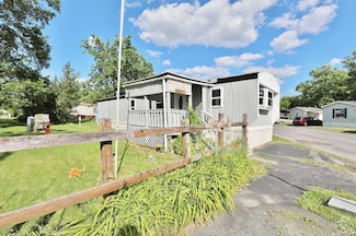 414 Joslen Blvd Unit 45, Hudson, NY 12534