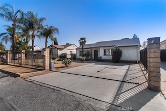 11344 Delano St, North Hollywood, CA 91606