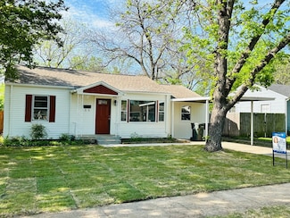 136 Edgefield Dr, Garland, TX 75040