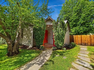 13 Roger St, Boise, ID 83705