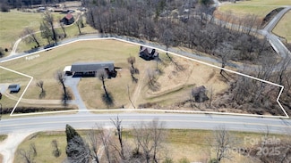 6285 N Carolina 16, Taylorsville, NC 28681