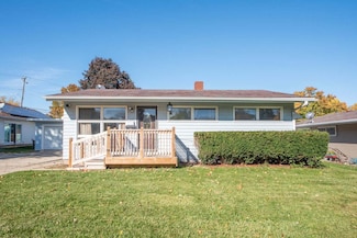 111 E Royal Dr, Dekalb, IL 60115