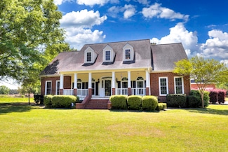 1368 Tennis Ln, Summerton, SC 29148