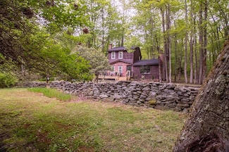 22 Mount Laurel Rd, Greenfield Park, NY 12435