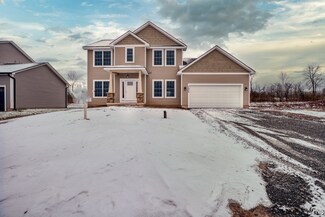 3406 Tall Tree Ln, Baldwinsville, NY 13027