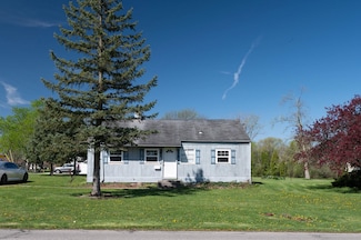 1406 Reckeweg Rd, Fort Wayne, IN 46804