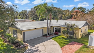 918 York Dr, Brandon, FL 33510