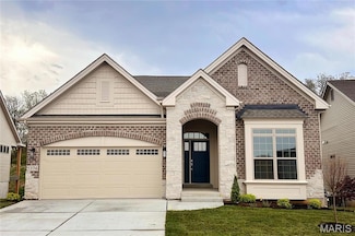 5374 Tesson Ct, Sappington, MO 63128