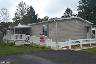 3450 Mountain Rd, Hamburg, PA 19526