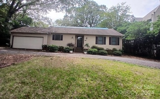 3028 Eastham Ln, Charlotte, NC 28209