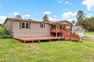 102 2nd St, Plainview, TN 37721