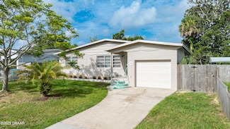 1338 Holly Ave, Daytona Beach, FL 32117