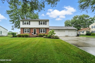 3905 Pioneer Rd, Lima, OH 45807