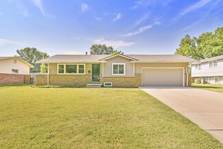 9019 W 10th St N, Wichita, KS 67212