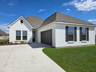 312 Hidden Meadows Dr, Lafayette, LA 70506