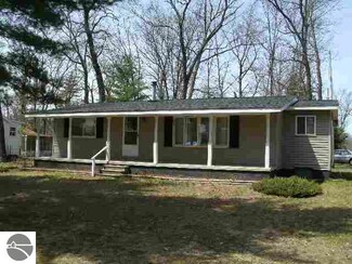 2081 Lake Rd, National City, MI 48748