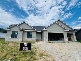 313 Linda Ln, Riverdale, IA 52722