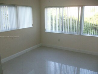 10001 W Bay Harbor Dr Unit 306, Bay Harbor Islands, FL 33154