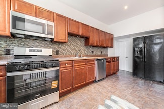 5820 Alter St, Philadelphia, PA 19143