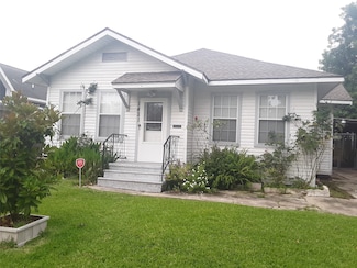 1421 Munger St, Houston, TX 77023