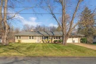 102 W F Ave, Kalamazoo, MI 49009