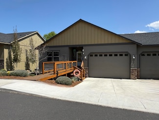 2788 SW 34th St, Redmond, OR 97756