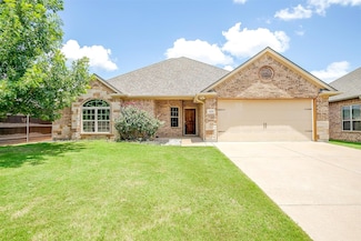 115 Donna Cir, Granbury, TX 76049