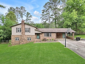 1614 Lakeview Dr NW, Cullman, AL 35055
