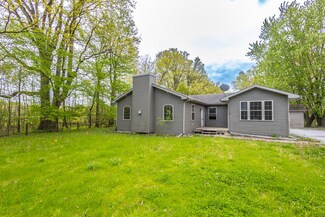 10 W 1050 N, Chesterton, IN 46304