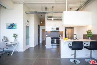 939 S Broadway Unit 412, Los Angeles, CA 90015