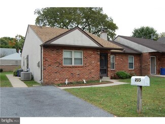 203 Corinthian Ave, Essington, PA 19029