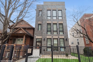 2246 W Jackson Blvd Unit 3, Chicago, IL 60612