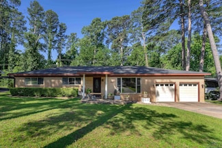 1907 Mary Jane Dr, Longview, TX 75601