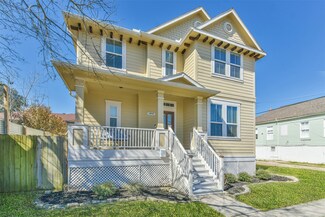 1815 28th St, Galveston, TX 77550