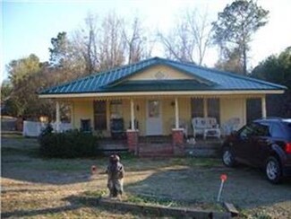 3303 W Hickory Grove Rd, Lapine, AL 36046