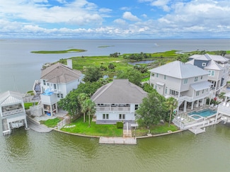 3434 Treasure Cir, Galveston, TX 77554