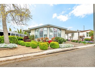1199 N Terry St Unit SP 108, Eugene, OR 97402