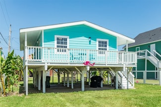 4015 Oleander Dr, Galveston, TX 77554