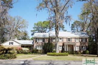 210 Johnston St, Savannah, GA 31405