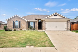 1402 Beacon Hill Dr, Midlothian, TX 76065