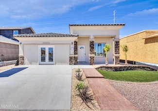 821 Paseo Tranquilo Place, El Paso, TX 79928