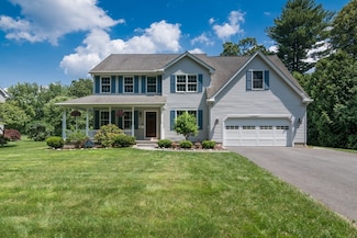 32 Sikes Ave, West Springfield, MA 01089