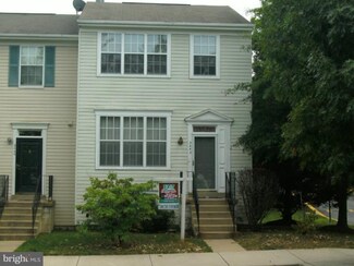 3442 Wood Creek Dr, Suitland, MD 20746