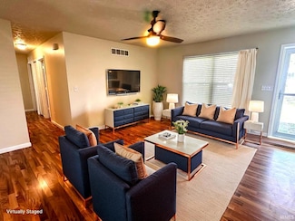 541 S Cree Ct, Ellettsville, IN 47429