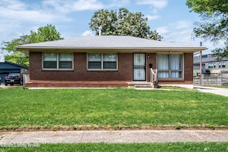 9012 Cottingham Way, Louisville, KY 40258