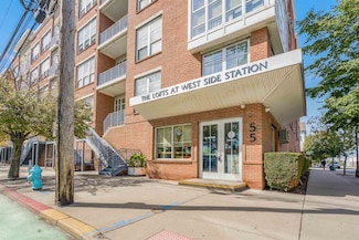 55 Mallory Ave Unit 69, Jersey City, NJ 07305