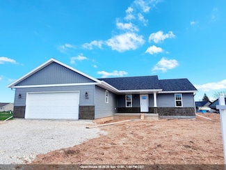 1710 Fairlawn Ave, Fond Du Lac, WI 54937