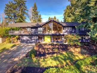 8431 SE 47th Place, Mercer Island, WA 98040
