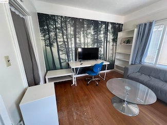 1914 Channing Way Unit 5, Berkeley, CA 94704